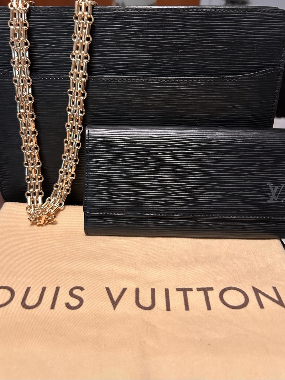 Louis Vuitton Epi Pochette Clutch & Matching Wallet